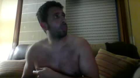 toni640128 online show from April 1, 12:33 am