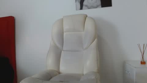 TONI BELMONT online show from March 10, 9:51 pm