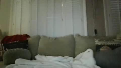 Honeys Snow Bunny online show from April 11, 12:04 am