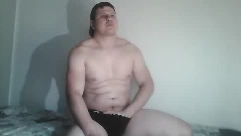 Snapshot of tonny54880 chatting on January 19, 7:26 pm tonny54880 online show from January 19, 7:26 pm