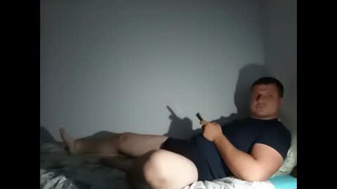 Snapshot of tonny54880 chatting on September 17, 7:04 pm tonny54880 online show from September 17, 7:04 pm