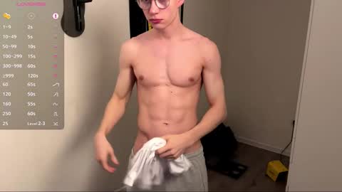 Ton online show from February 28, 3:35 pm