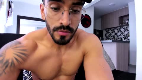 tony muscle1 online show from February 2, 9:56 pm