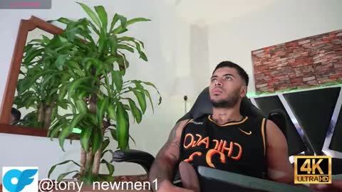 tony online show from December 19, 2:02 pm