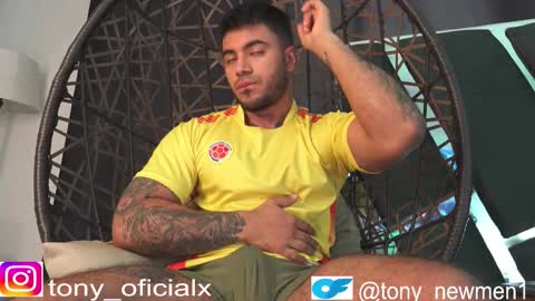 tony online show from March 19, 11:03 am