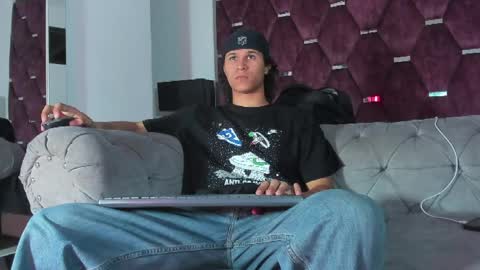 Tony Benedetti online show from May 14, 9:32 pm
