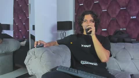 Tony Benedetti online show from May 28, 8:28 pm