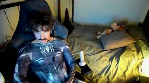 tonybigdick12333 online show from April 25, 4:04 am