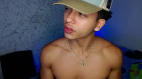 Snapshot of tonydesire_ chatting on June 9, 7:36 pm tonydesire_ online show from June 9, 7:36 pm