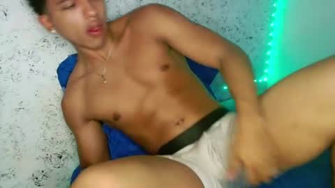 Snapshot of tonydesire_ chatting on July 3, 8:15 pm tonydesire_ online show from July 3, 8:15 pm