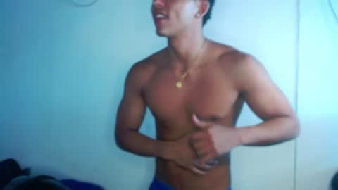 Snapshot of tonydesire_ chatting on July 14, 9:09 pm tonydesire_ online show from July 14, 9:09 pm