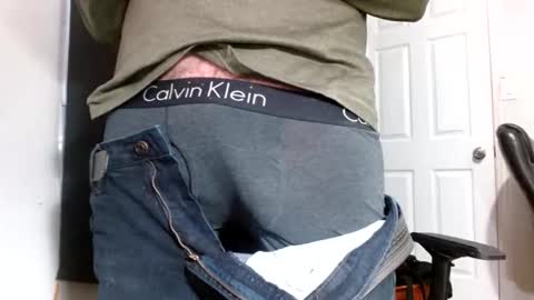 tonytonytony3001 online show from February 19, 8:27 pm