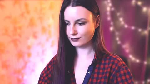 Elizabeth online show from January 2, 10:11 pm