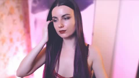 Elizabeth online show from February 24, 6:16 am