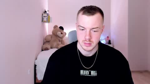 toohornyserj online show from January 26, 11:39 pm