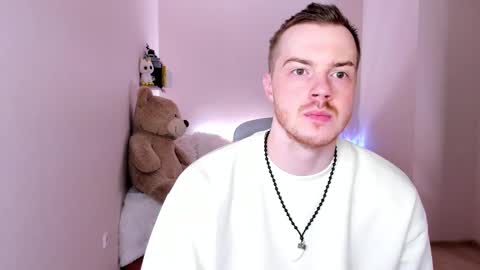 toohornyserj online show from February 13, 10:11 pm