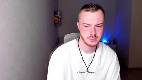 toohornyserj online show from September 14, 10:31 pm