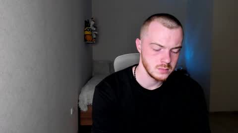 toohornyserj online show from October 11, 9:13 pm