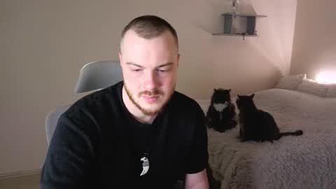 toohornyserj online show from March 12, 8:26 pm