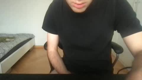 Max online show from November 13, 6:45 am