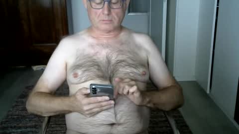 Alex online show from October 3, 9:12 pm