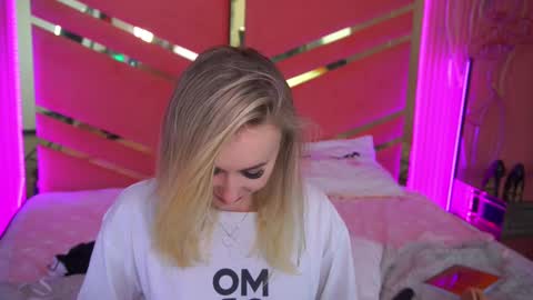 top_grace online show from March 2, 4:39 am