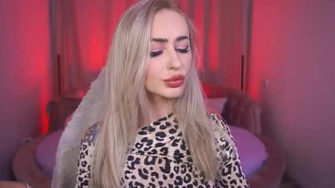 top_grace online show from October 3, 9:56 pm