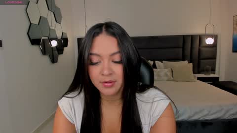 Tori Cross online show from January 15, 12:36 pm