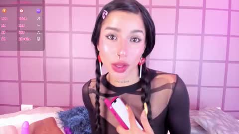 Snapshot of torimonroe_ chatting on January 16, 10:25 pm Tori online show from January 16, 10:25 pm