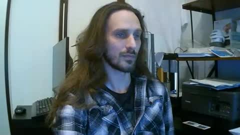 Snapshot of tornado2156 chatting on February 5, 5:06 pm Tornado2156 online show from February 5, 5:06 pm