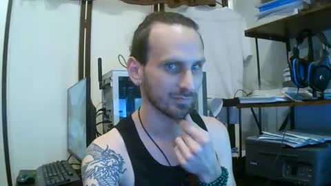 Snapshot of tornado2156 chatting on February 9, 11:20 pm Tornado2156 online show from February 9, 11:20 pm