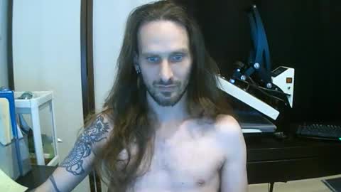 Snapshot of tornado2156 chatting on March 4, 7:20 pm Tornado2156 online show from March 4, 7:20 pm