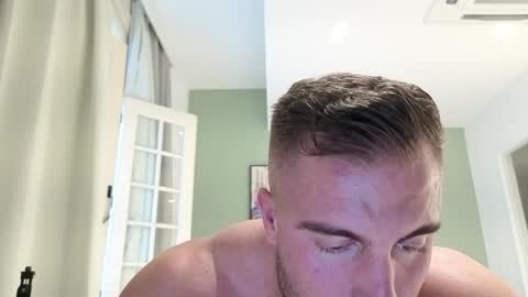 Snapshot of toro_arrapato chatting on January 13, 8:47 pm toro_arrapato online show from January 13, 8:47 pm