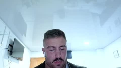 Snapshot of toro_arrapato chatting on March 19, 9:41 pm toro_arrapato online show from March 19, 9:41 pm