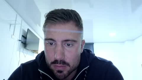 Snapshot of toro_arrapato chatting on March 28, 1:38 am toro_arrapato online show from March 28, 1:38 am