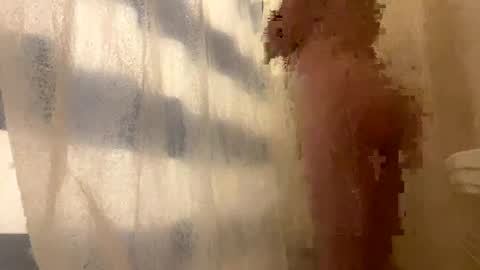 Snapshot of toronto5656 chatting on February 9, 6:43 am toronto5656 online show from February 9, 6:43 am