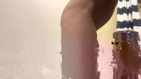 Snapshot of toronto5656 chatting on February 16, 3:27 pm toronto5656 online show from February 16, 3:27 pm