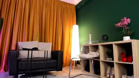 torri kitten online show from October 1, 4:29 am