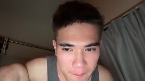 Snapshot of toshikaro0 chatting on January 5, 4:48 pm Karo online show from January 5, 4:48 pm