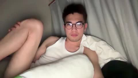 Snapshot of toshikaro0 chatting on January 22, 5:49 pm Karo online show from January 22, 5:49 pm