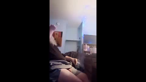 totallyawesome_65 online show from January 10, 8:49 am