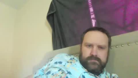 Snapshot of totalpackage2089 chatting on September 12, 9:48 pm Big Daddy Balls online show from September 12, 9:48 pm