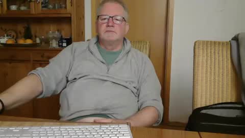 toto758 online show from January 1, 3:14 pm