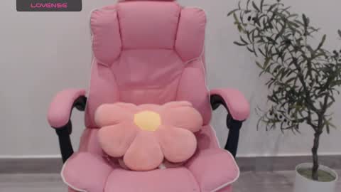 Angelina online show from October 3, 7:49 am