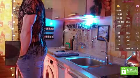 Paul online show from December 11, 6:04 am