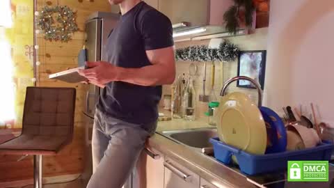 Paul online show from February 26, 11:09 am