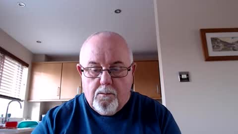 Snapshot of touchwood25 chatting on February 8, 11:02 am TOUCHWOOD25 online show from February 8, 11:02 am