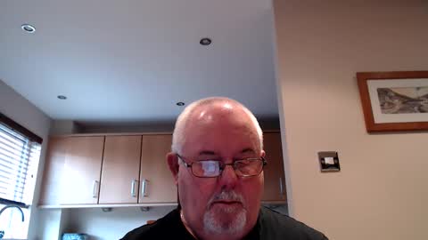 Snapshot of touchwood25 chatting on February 18, 10:11 am TOUCHWOOD25 online show from February 18, 10:11 am