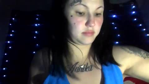 toxicanikki online show from January 15, 9:25 am