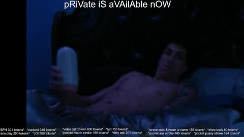 Snapshot of toxicjohnni chatting on February 23, 5:21 pm Johni online show from February 23, 5:21 pm